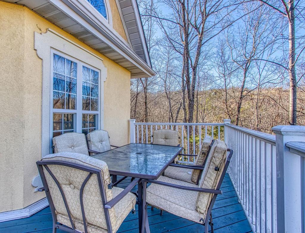Ober Hideaway, Hot Tub, Wifi, 1089 Free Tickets Each Paid Day, Dollywood And More แกตลิงเบิร์ก ภายนอก รูปภาพ